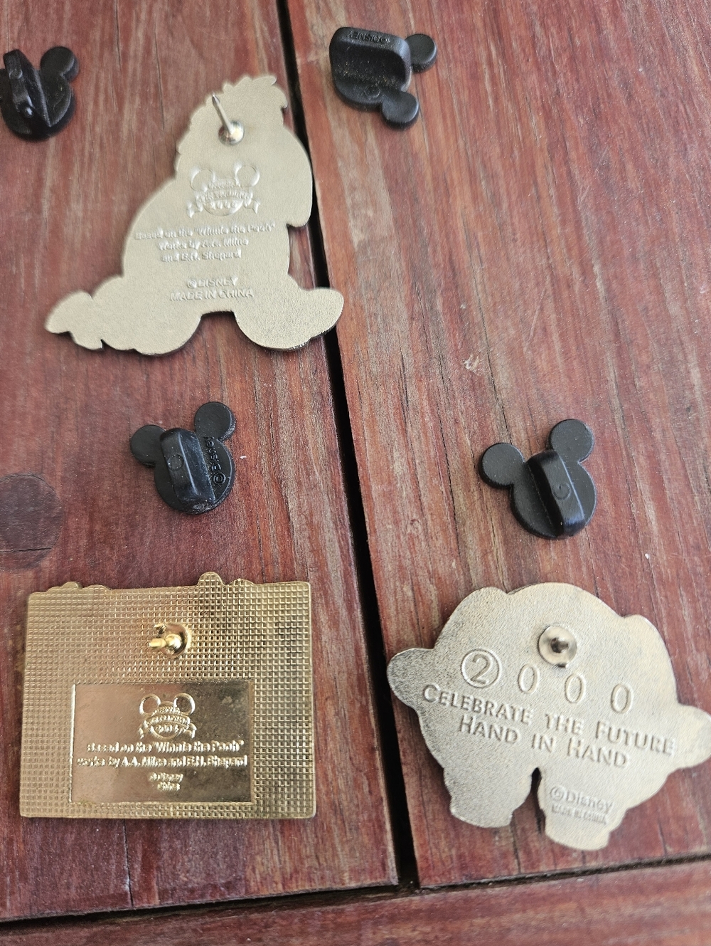 Vintage Walt Disney World Pin Lot 2000 2006 EPCOT Eeyore Mickey Planet Hollywood - Picture 10 of 13